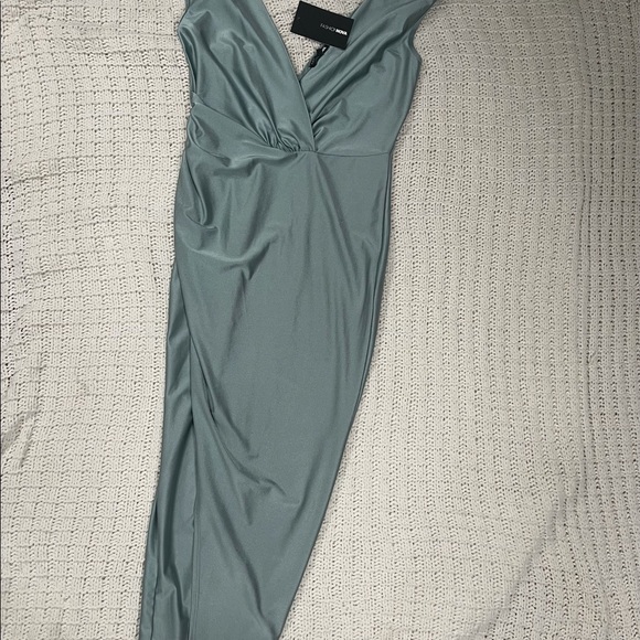 MIDI Dress - Picture 2 of 3